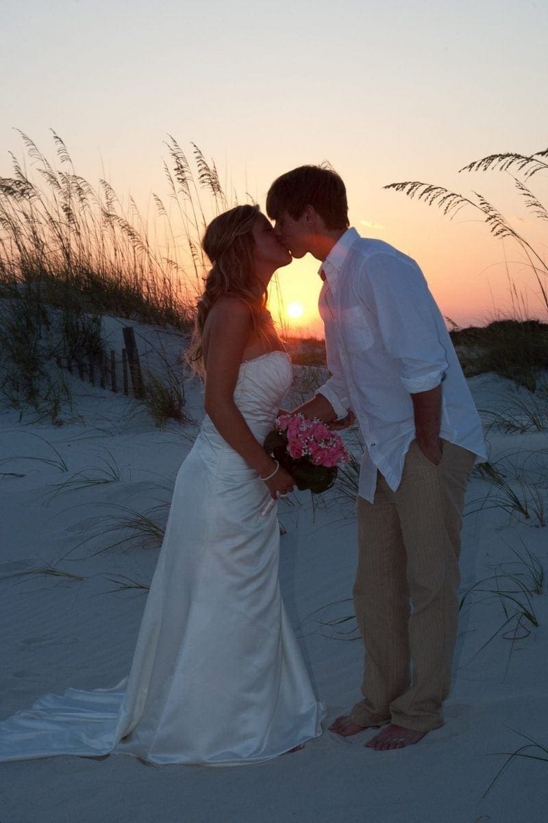 a beach wedding in alabama